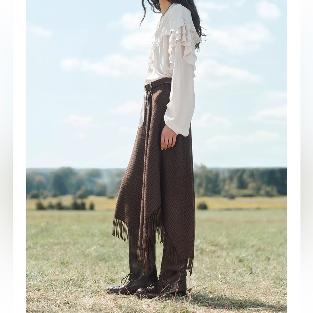 ❗️LAST CHANCE❗️ITEM WILL BE REMOVED SOON❗️ZARA ASYMMETRIC HEM FRINGED SKIRT - Picture 9 of 9